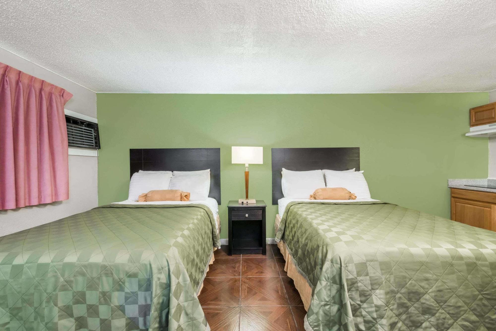 Executive Inn & Kitchenette Suites-Eagle Pass Eksteriør billede